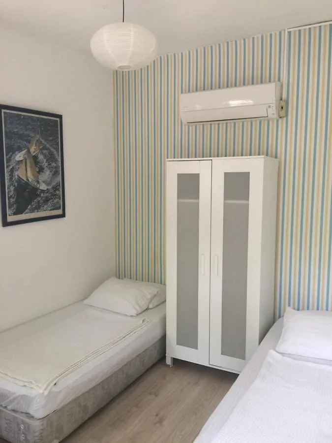 Inn Iyon Pansiyon Foca Turkey