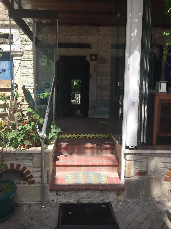 Inn Iyon Pansiyon Foca